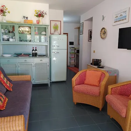 A Pochi Passi Dal Mare Apartment Capo Coda Cavallo