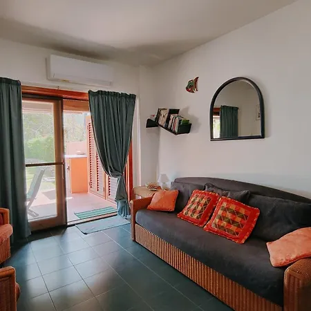 A Pochi Passi Dal Mare Apartmán *
